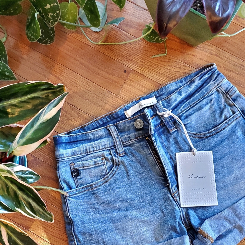 High-waisted Shorts